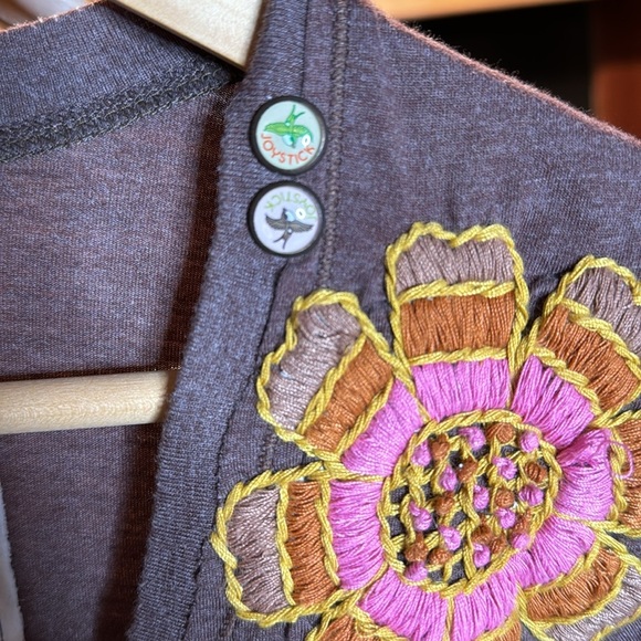 Johnny Was Brown Long Sleeve Tee with Floral Embroidery - Picture 4 of 11